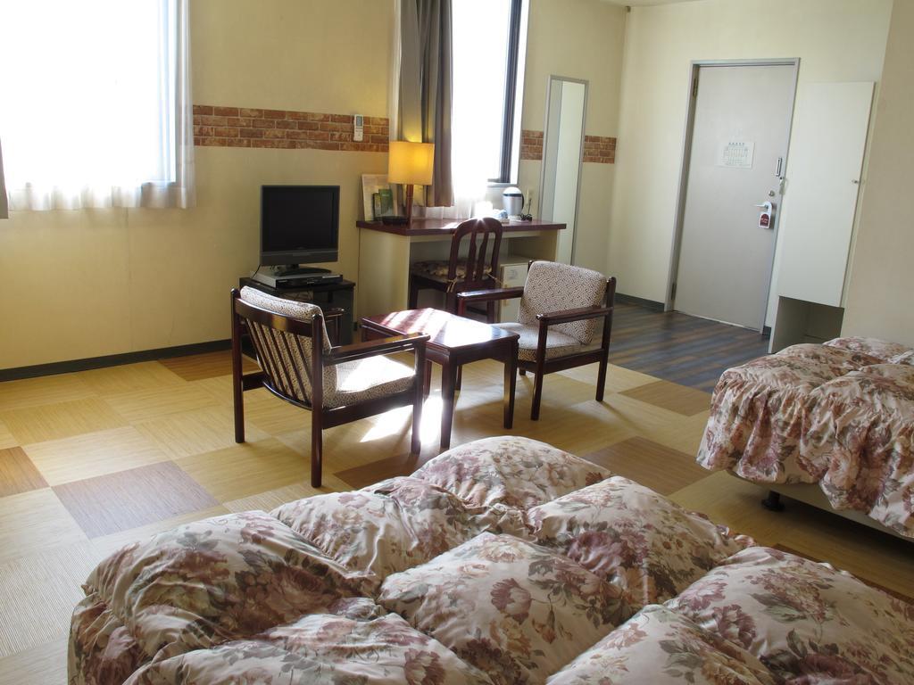 Hotel Platon Chikuma Eksteriør bilde