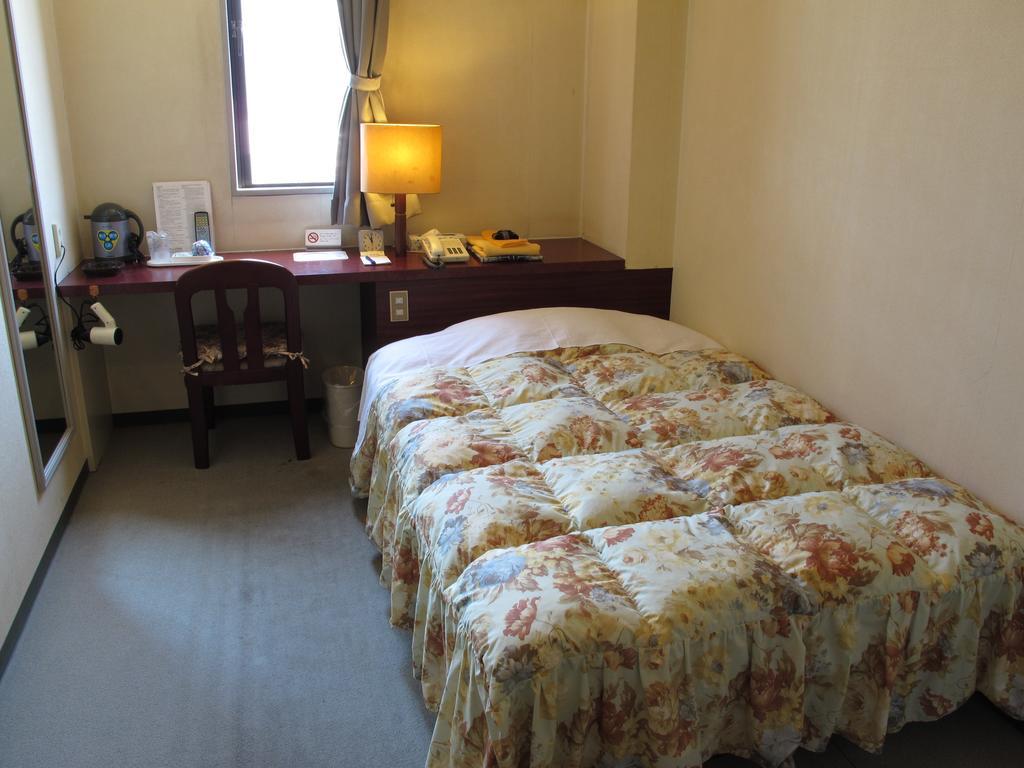 Hotel Platon Chikuma Eksteriør bilde